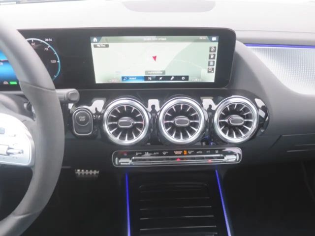 Mercedes-Benz EQA 300 4MATIC AMG Line