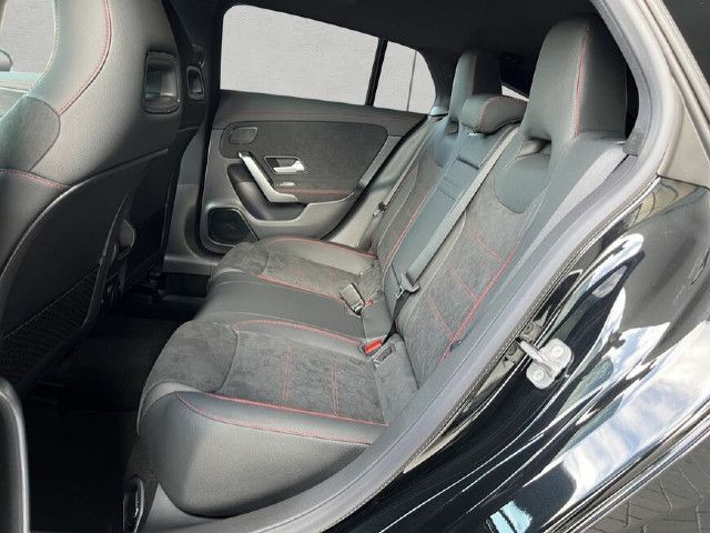 Mercedes-Benz CLA 200 Shooting Brake