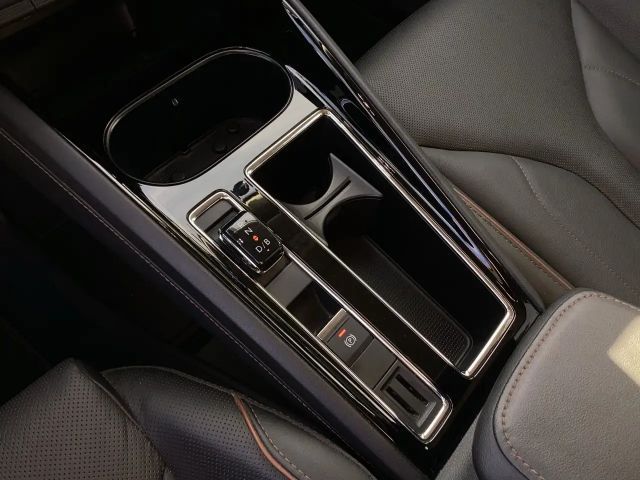 Skoda Enyaq Suite iV 80x