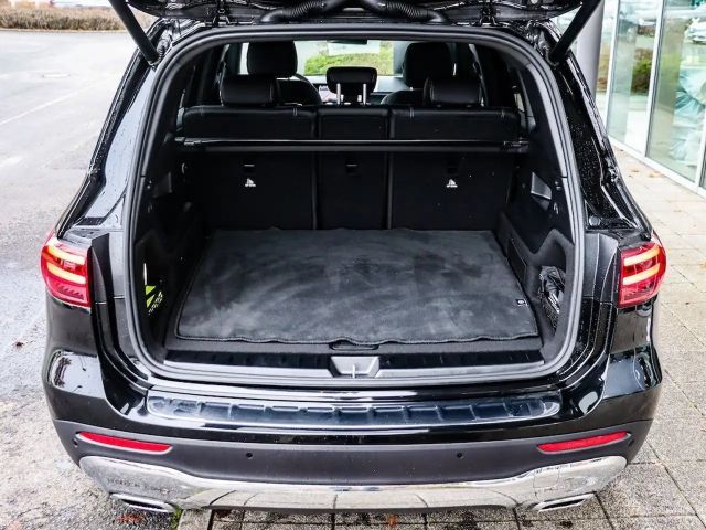 Mercedes-Benz GLB 200 4MATIC GLB 200 d