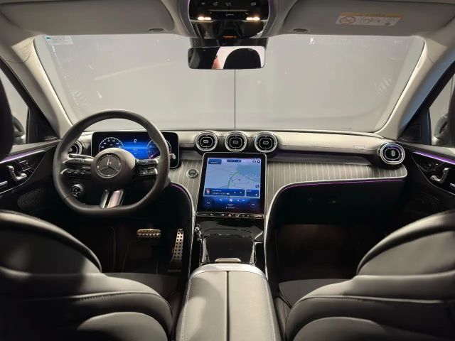 Mercedes-Benz C 200 4MATIC Sedan