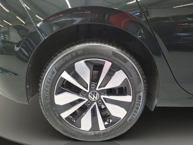 Volkswagen Golf DSG Life