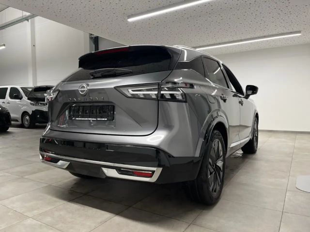Nissan Qashqai AWD DIG-T Tekna