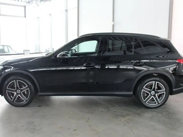 Mercedes-Benz GLC 200 4MATIC AMG Line