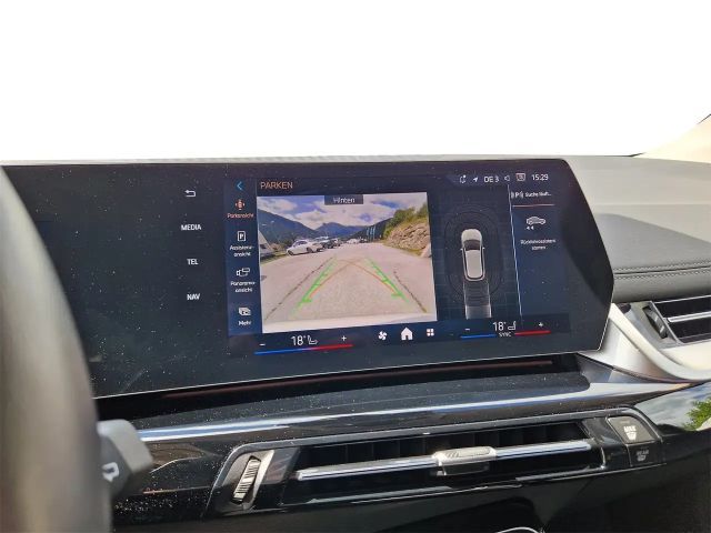 BMW 218 218i Active Tourer Sedan