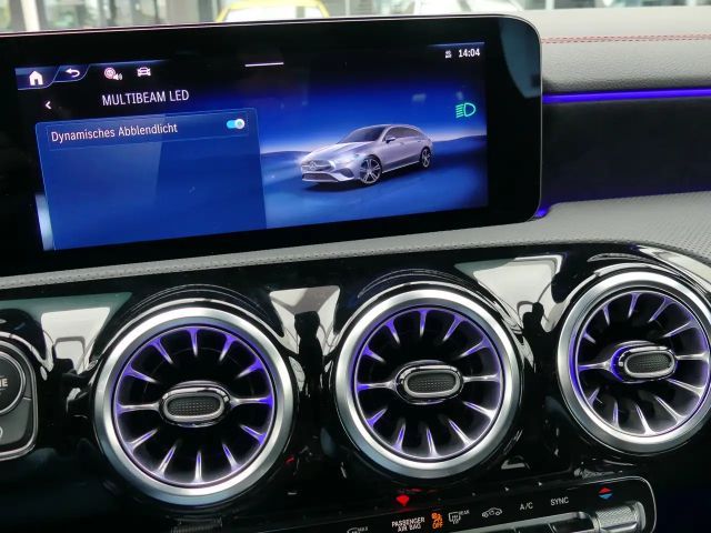 Mercedes-Benz CLA 200 AMG Line Shooting Brake