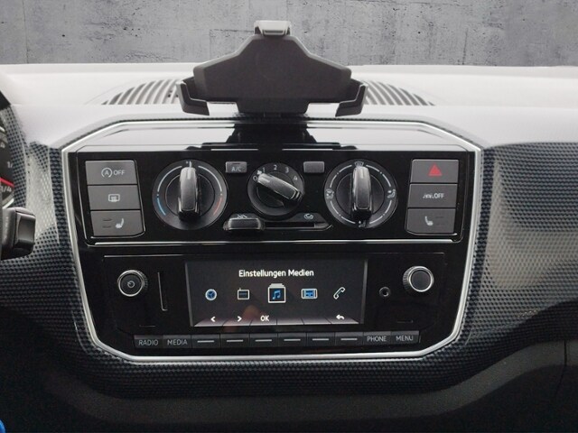 Volkswagen up! Move Move up!