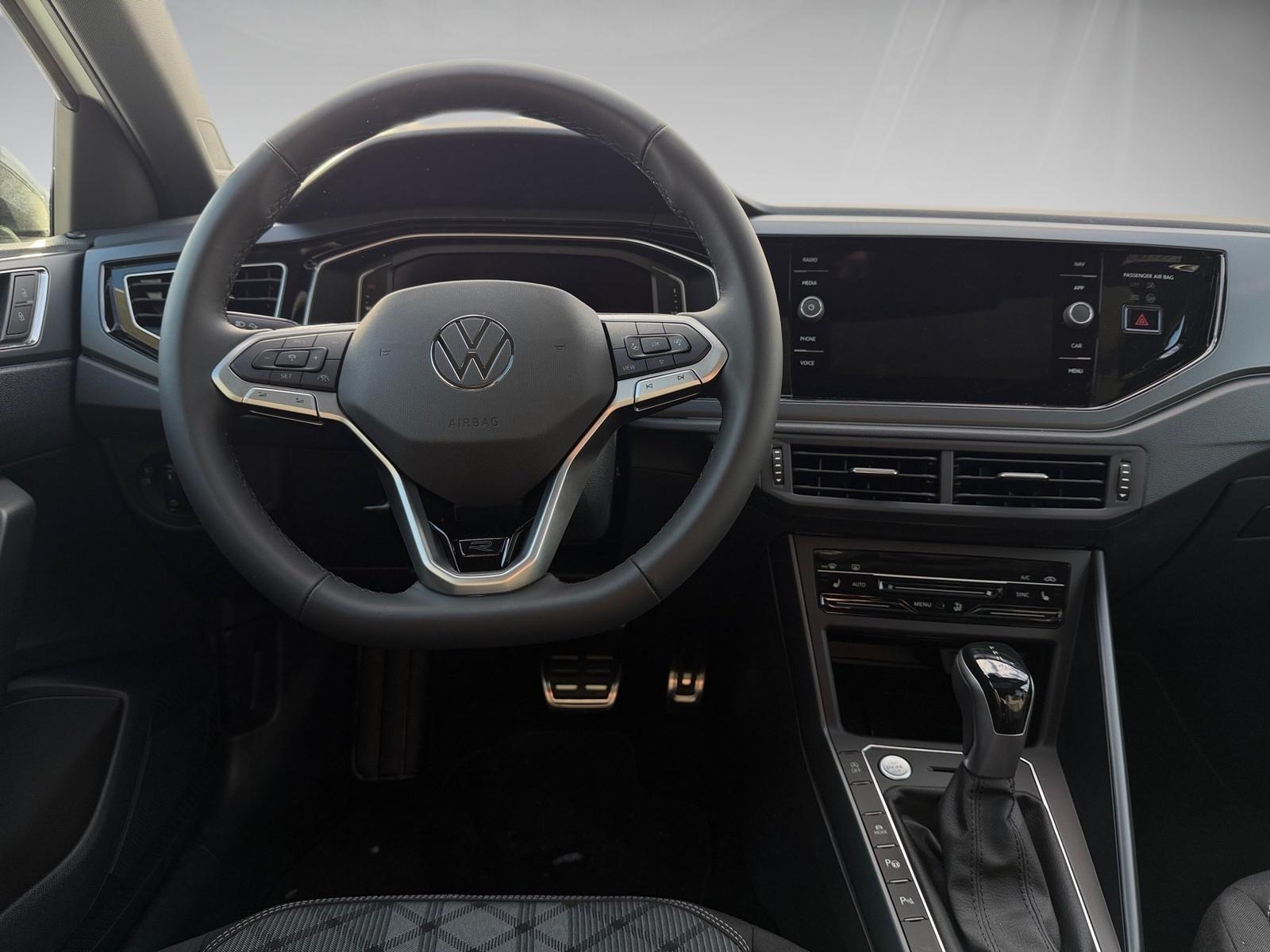 Volkswagen Taigo 1.5 TSI DSG R-Line