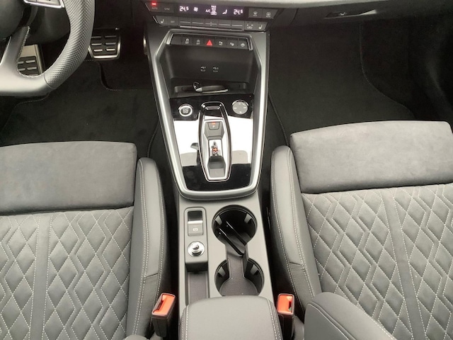 Audi A3 35 TDI S-Line S-Tronic Sportback