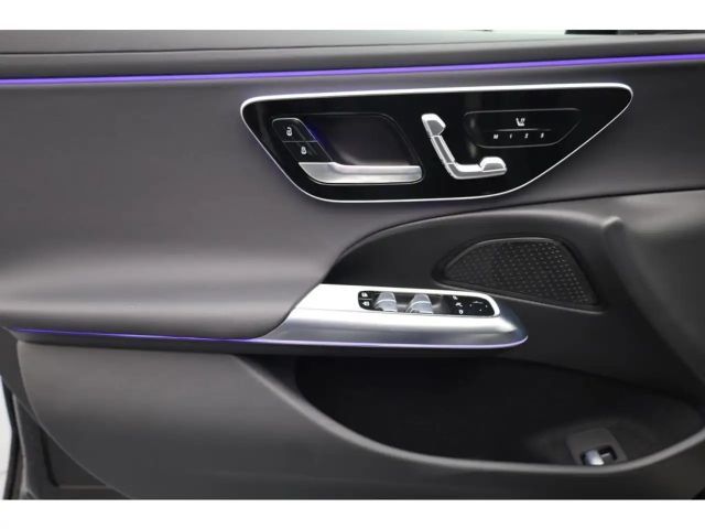 Mercedes-Benz E 450 4MATIC AVANTGARDE Sedan