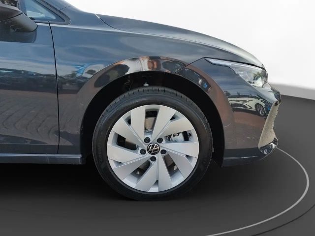 Volkswagen Golf Life Variant