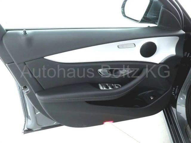 Mercedes-Benz E 220 E 220 d Estate