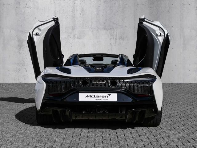 McLaren Artura Spider