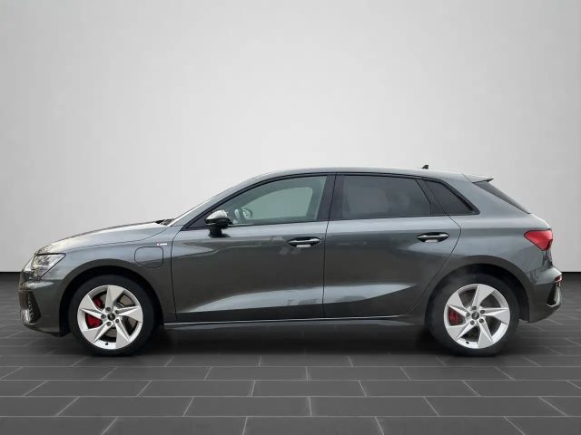 Audi A3 Hybride S-Line Sedan
