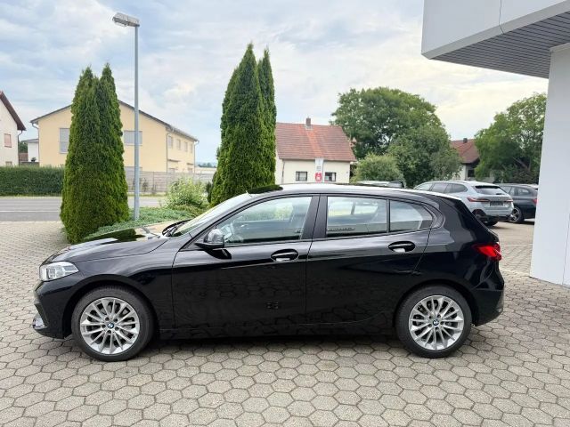 BMW 116 116i Sedan