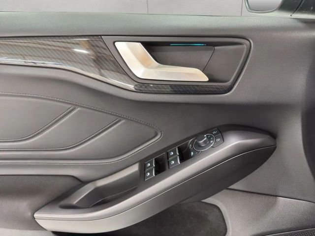 Ford Focus ST Line Wagon