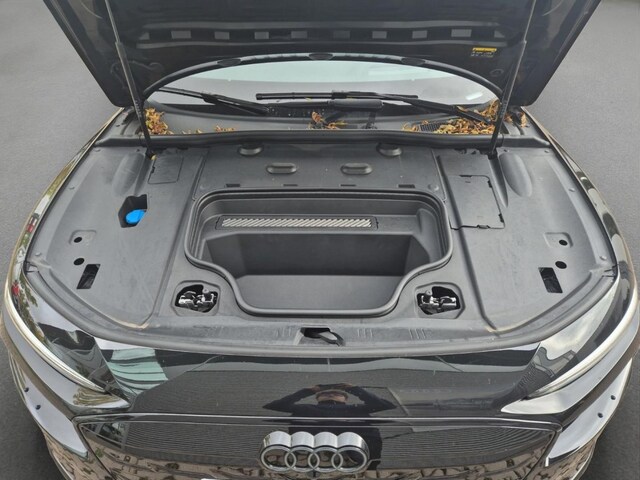 Audi A6 e-tron Avant Quattro