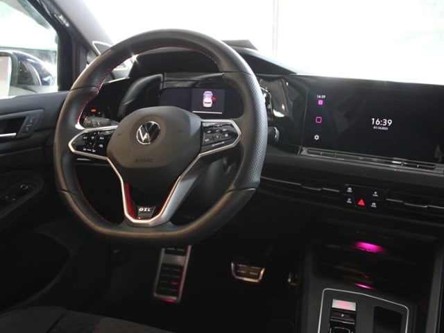 Volkswagen Golf 2.0 TSI Golf VIII