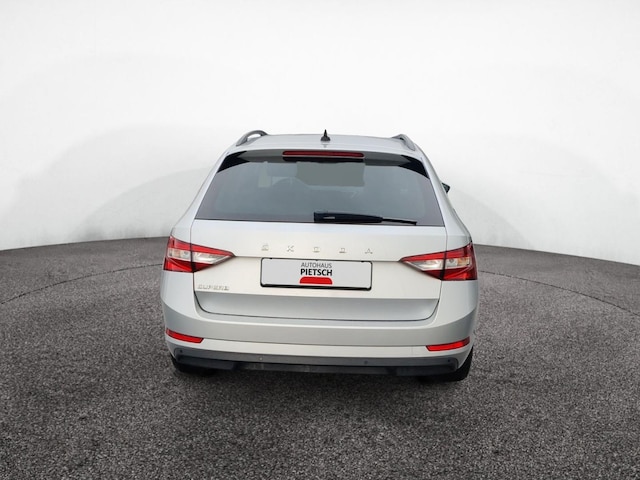 Skoda Superb 2.0 TDI Ambition Combi