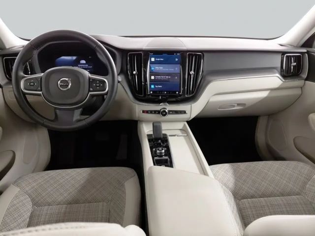 Volvo XC60 AWD Core