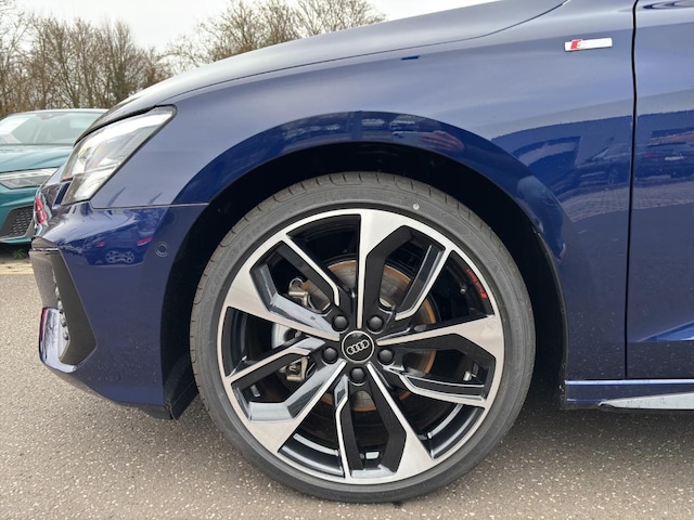 Audi A3 35 TFSI S-Line S-Tronic Sedan
