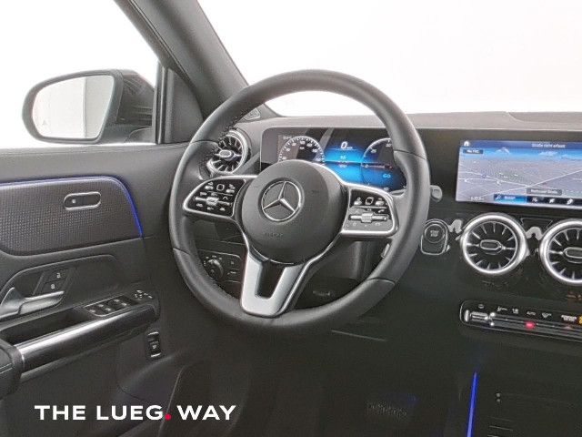 Mercedes-Benz EQA 300 4MATIC