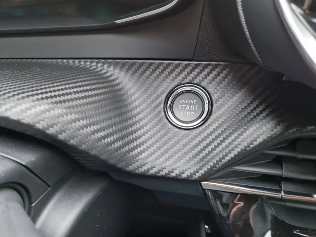 Peugeot E-2008 Active Pack