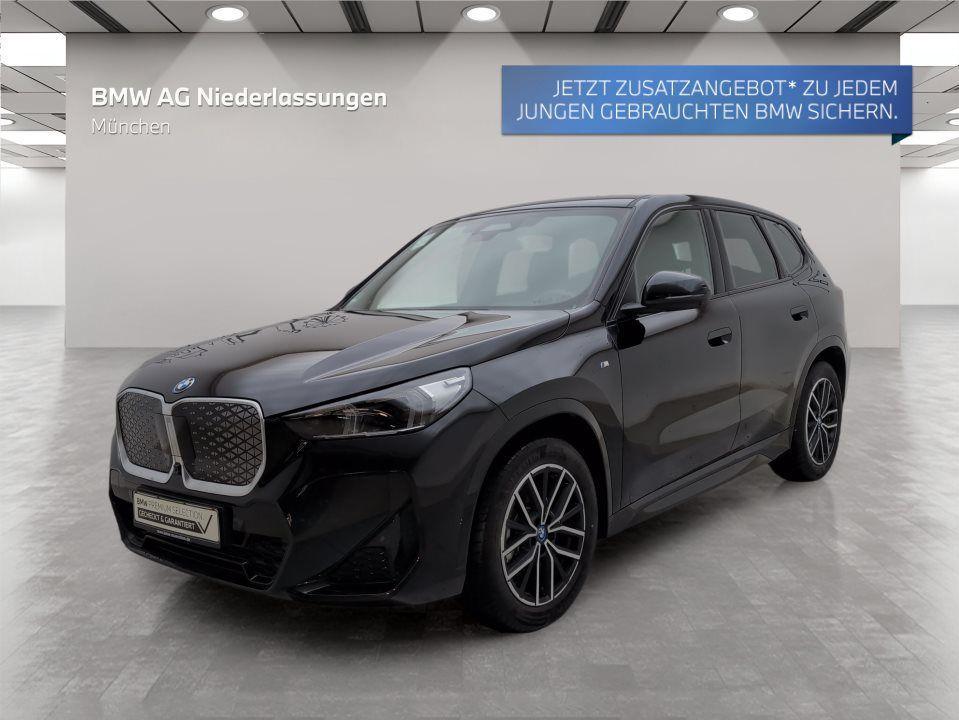 BMW iX1 xDrive30