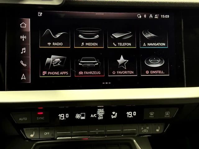 Audi A3 45 TFSI Hybride S-Line Sedan