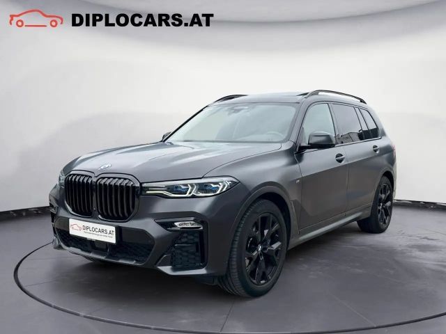 BMW X7 M50 i