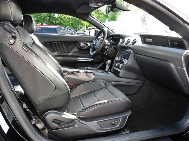 Ford Mustang GT 5.0 V8