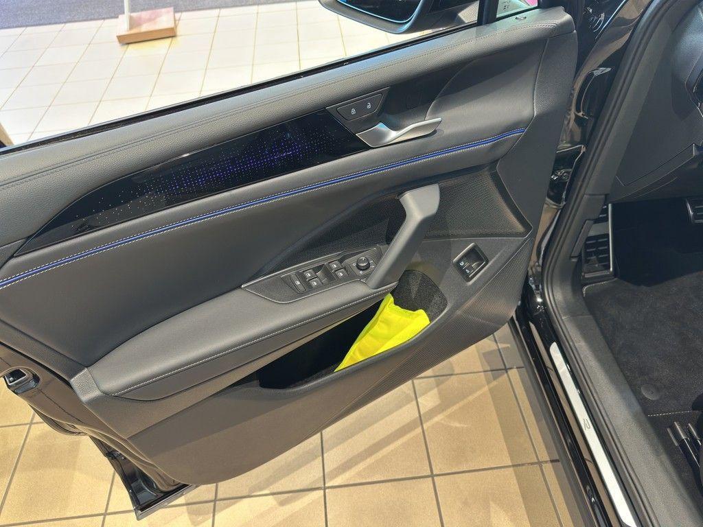 Volkswagen Tiguan R-Line eHybrid