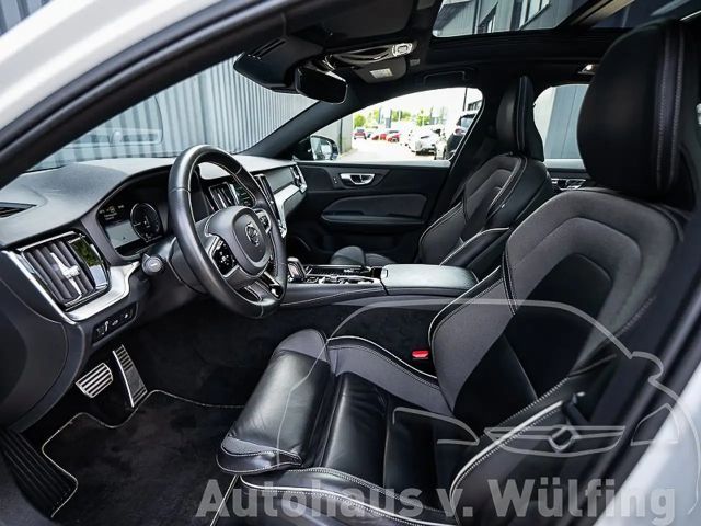 Volvo S60 AWD R-Design Recharge