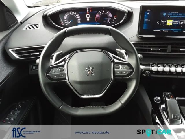 Peugeot 5008 EAT8