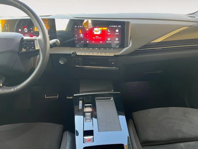 Opel Astra 1.2 Turbo GS-Line Grand Sport Turbo