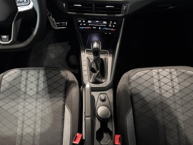 Volkswagen Polo 1.0 TSI DSG R-Line