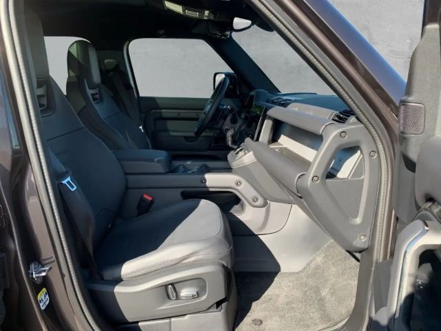 Land Rover Defender 110 AWD