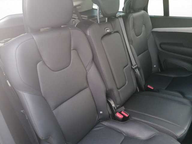 Volvo XC90 Expression Plug-In Hybrid