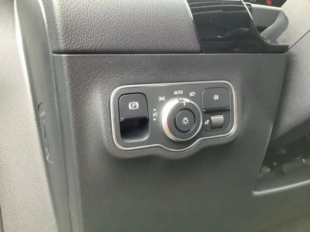 Mercedes-Benz GLA 220 4MATIC Progressive