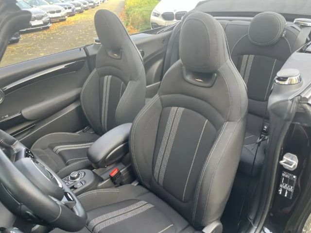 MINI John Cooper Works Cabrio JCW Trim/HUD/Navigation