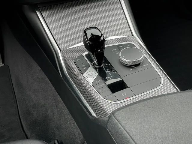 BMW 330 330e M-Sport Touring