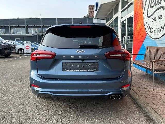 Ford Focus ST Line Wagon