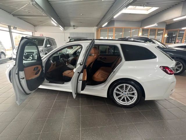 BMW 318 318d Touring