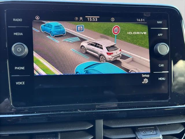 Volkswagen T-Roc 1.5 TSI DSG R-Line