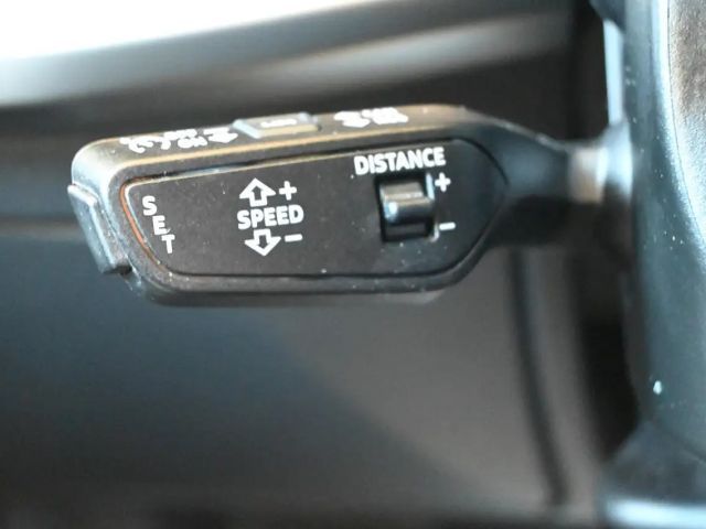 Audi A3 30 TDI Sedan