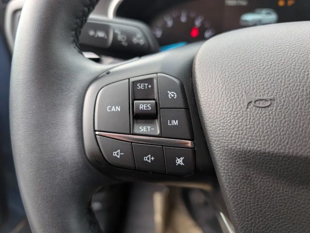 Ford Focus Cool & Connect Wagon