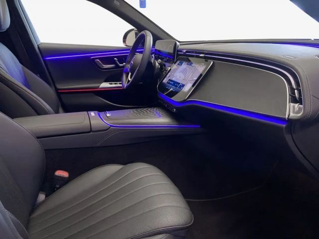 Mercedes-Benz E 220 E-Klasse