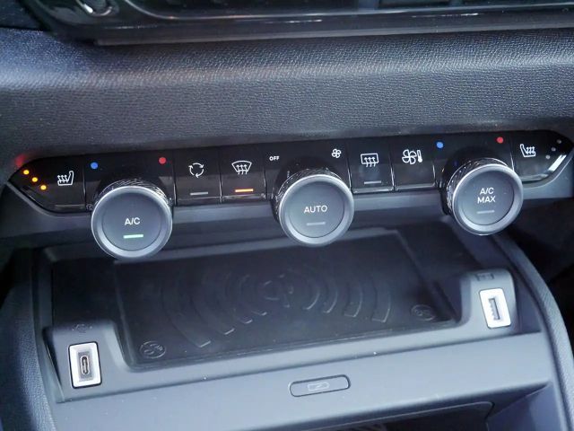 Citroën C4 Hybrid Max