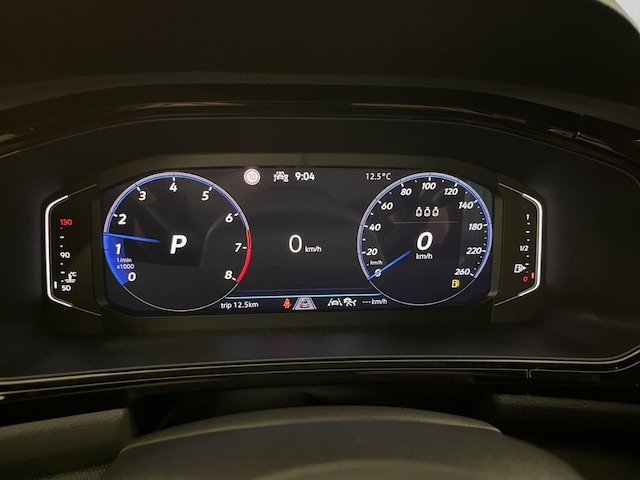 Volkswagen T-Roc 1.5 TSI DSG Plus R-Line