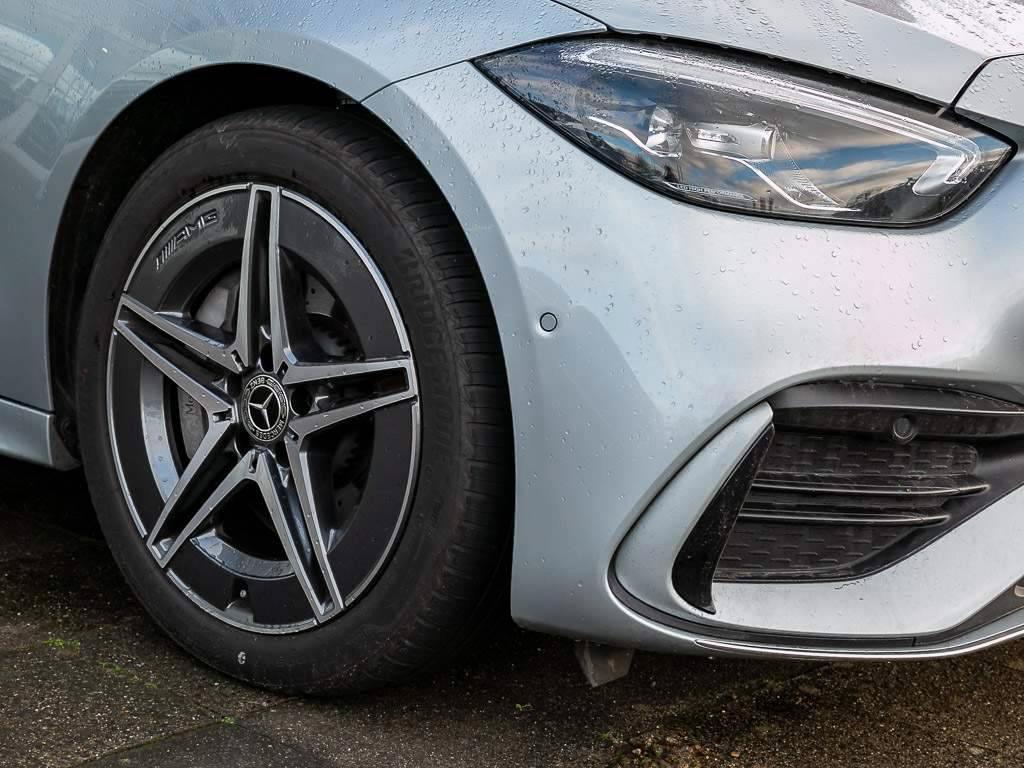 Mercedes-Benz C 220 AMG Line C 220 d Sedan